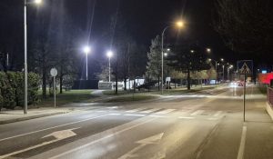 Na molbu učenika Gospodarske škole Grad Varaždin postavio svjetiljke na pješački prijelaz