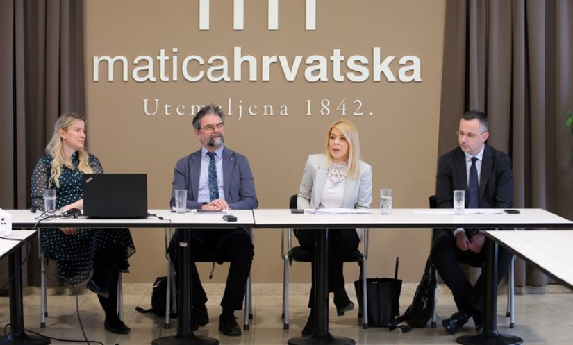 Svako treće dijete koristi se umjetnom inteligencijom