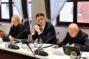 KLUB VIJEĆNIKA HDZ-SUS Revizija otkrila slabosti, gradska vlast krivnju ponovno prebacuje na bivše!