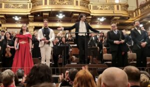 Tiji Pikiji otvorena vrata opernoga svijeta