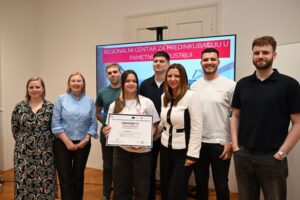 Sedam studentskih timova završilo FOI-jev prvi predinkubacijski program