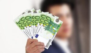 Direktor “muljao” s novcem trgovačkog društva, prao novce i utajio porez
