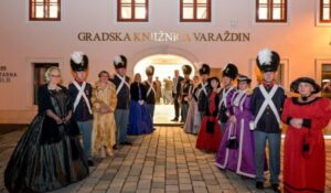 Slike s 4. Likovne kolonije “Varaždinski purgar” na izložbi u gradskoj knjižnici