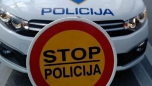 Iz prometa isključena dva tehnički neispravna vozila